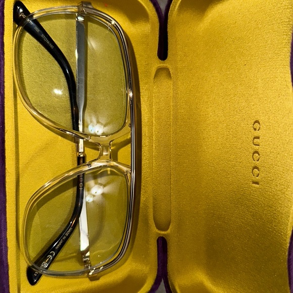 Gucci sunglasses - Picture 1 of 3